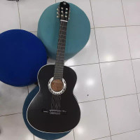 گیتار دیاموند سیاه رنگ با کیف